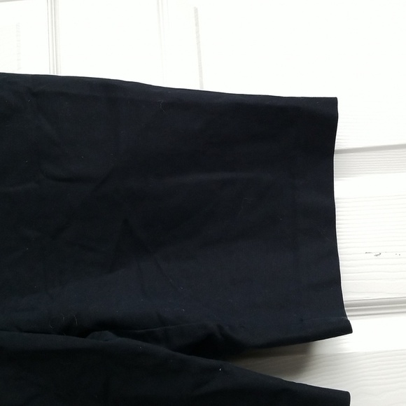 Dana Buchman Signature Women's Shorts - Picture 3 of 15